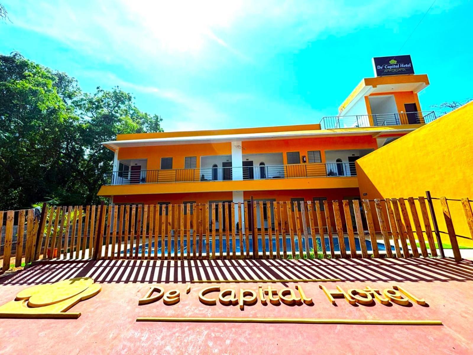De' Capital Hotel Pondicherry Exterior foto